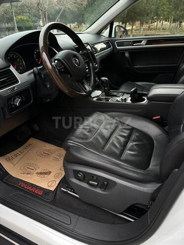 Volkswagen Touareg 2014, 145,200 km - 3.6 l - Bakı