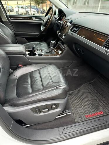 Volkswagen Touareg 2014, 145,200 km - 3.6 l - Bakı