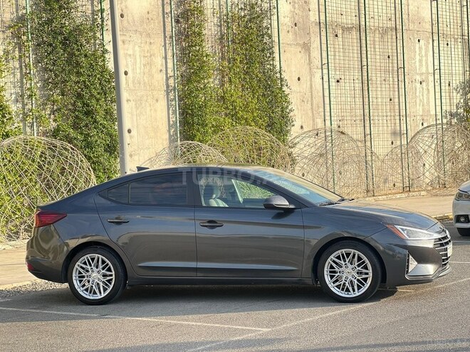Hyundai Elantra 2020, 115,000 km - 2.0 l - Bakı