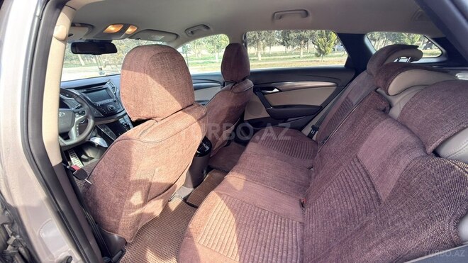 Hyundai i40-9