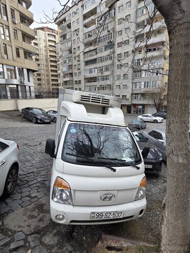 Hyundai H 100 2011, 320,000 km - 2.5 l - Bakı