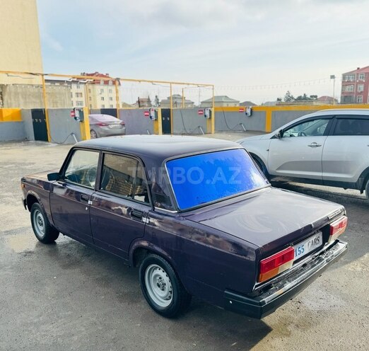 LADA (VAZ) 2107-5