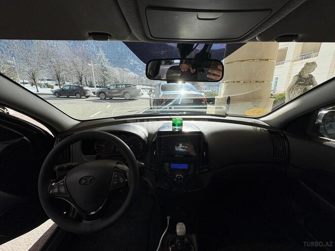 Hyundai i30 2009, 257,000 km - 1.6 л - Qəbələ