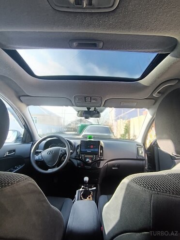 Hyundai i30 2009, 257,000 km - 1.6 л - Qəbələ