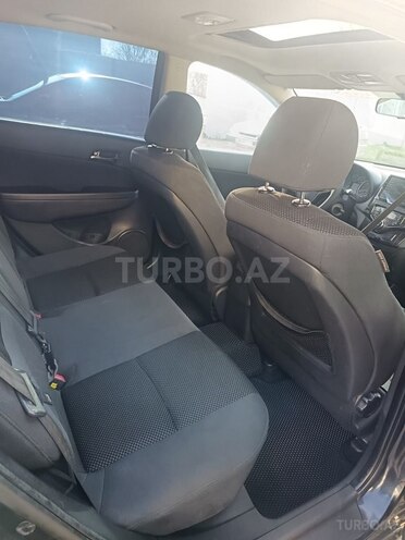 Hyundai i30 2009, 257,000 km - 1.6 л - Qəbələ