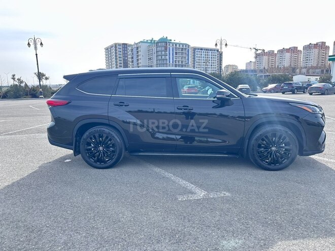 Toyota Highlander 2022, 58,000 km - 2.5 l - Bakı