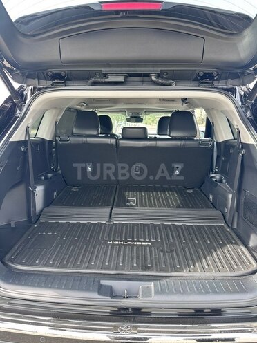 Toyota Highlander 2022, 58,000 km - 2.5 l - Bakı