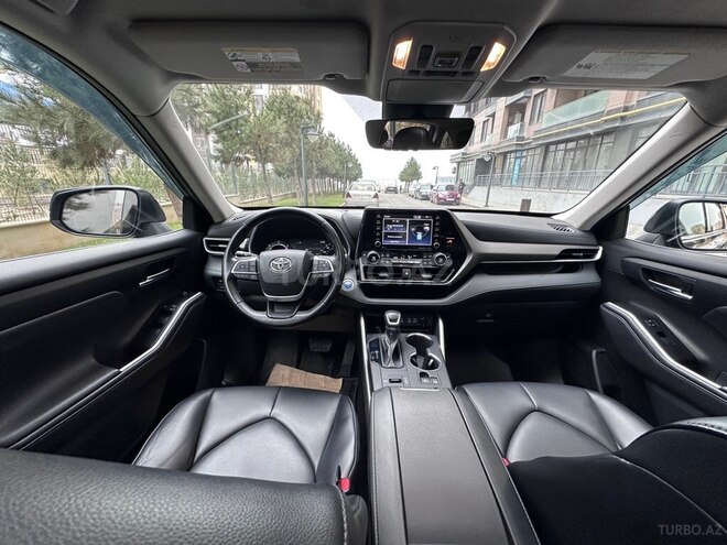 Toyota Highlander 2022, 58,000 km - 2.5 l - Bakı