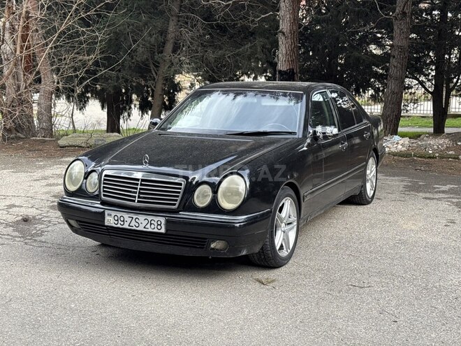 Mercedes E 240 1999, 300,000 km - 2.4 l - Bakı