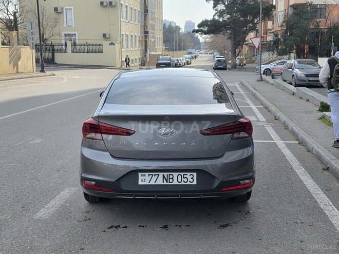 Hyundai Elantra 2019, 127,000 km - 2.0 л - Bakı