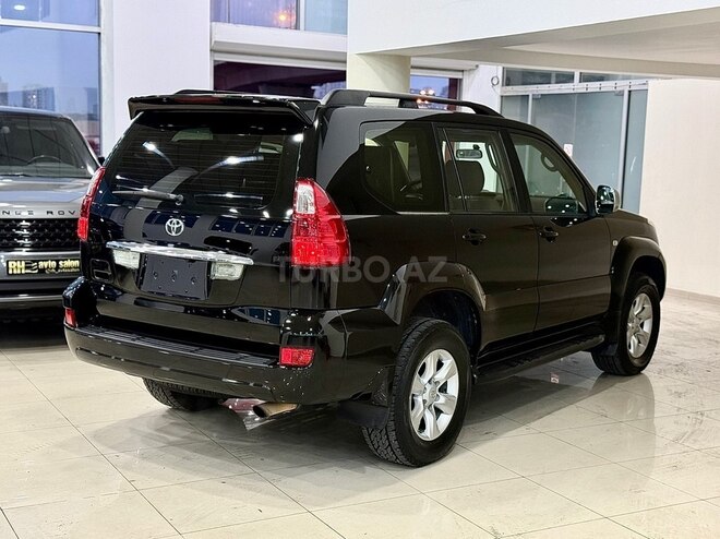 Toyota Land Cruiser Prado-6