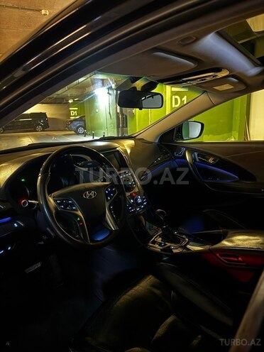 Hyundai Grandeur-7