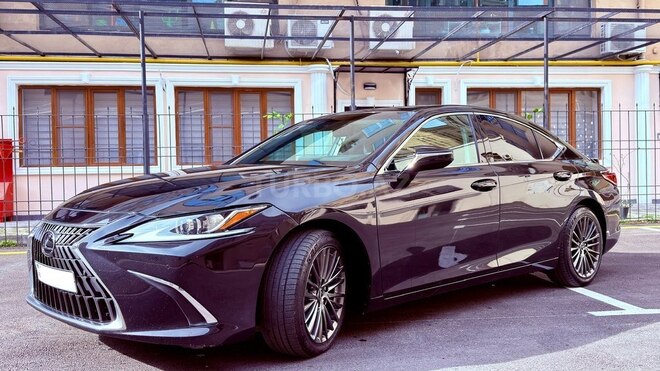 Lexus ES 300h-2
