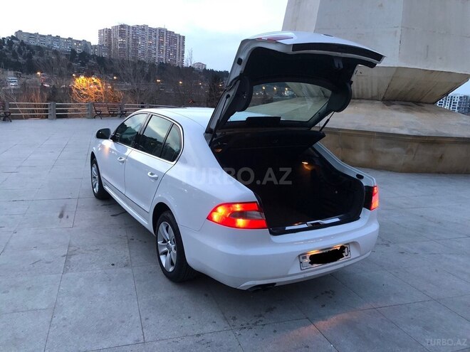 Skoda Superb 2010, 247,600 km - 1.8 l - Bakı