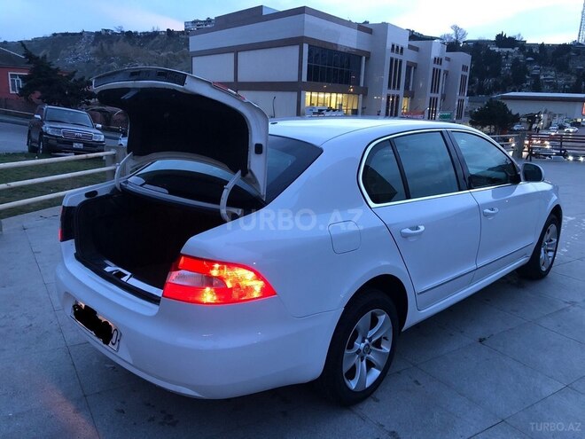 Skoda Superb 2010, 247,600 km - 1.8 l - Bakı