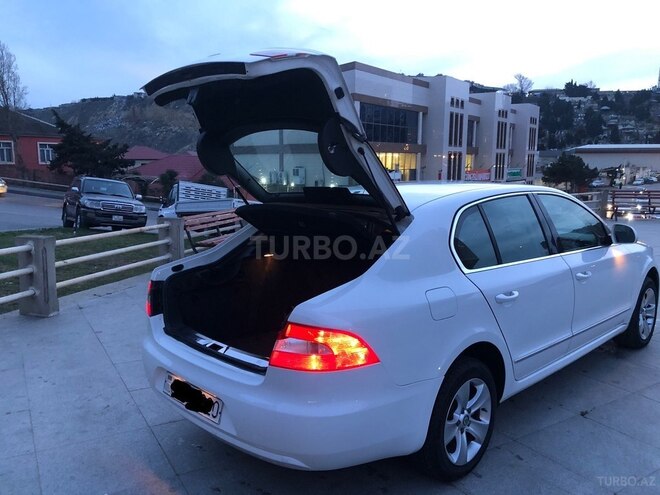 Skoda Superb 2010, 247,600 km - 1.8 l - Bakı