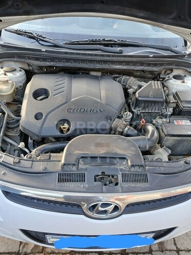 Hyundai i30 2009, 257,000 km - 1.6 л - Lənkəran