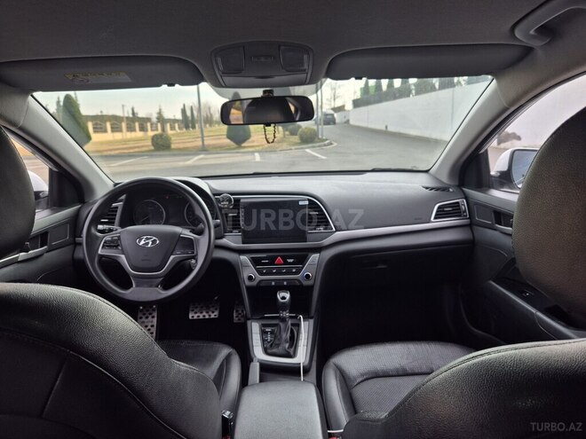 Hyundai Elantra 2016, 213,000 km - 1.6 l - Bakı