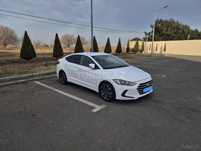 Hyundai Elantra 2016, 213,000 km - 1.6 l - Bakı