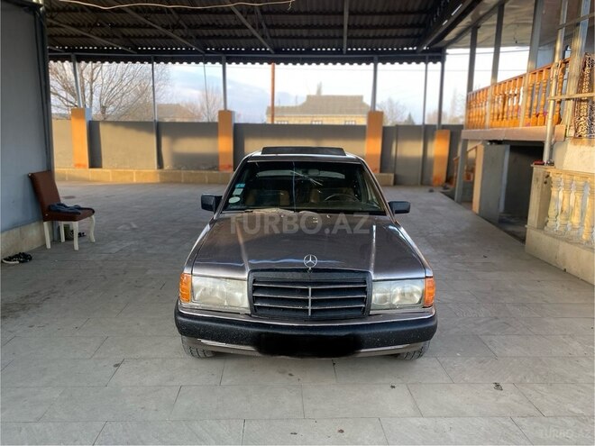 Mercedes 190 1990, 369,852 km - 2.0 л - Şirvan