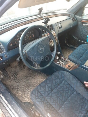 Mercedes C 200-5