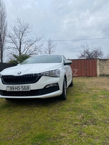 Skoda Rapid 2020, 196,000 km - 1.6 l - Bakı