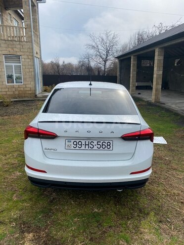 Skoda Rapid 2020, 196,000 km - 1.6 l - Bakı