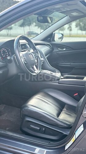 Honda Insight-11