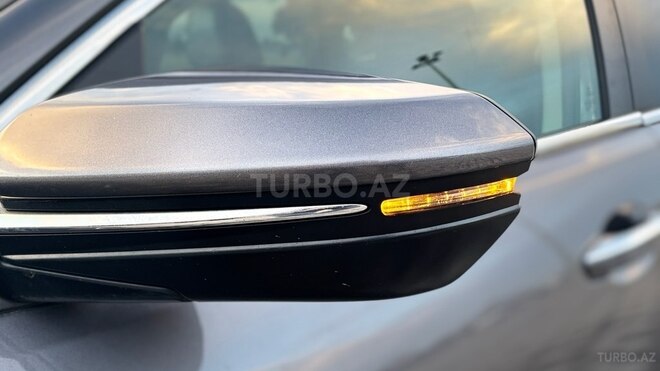 Honda Insight-6