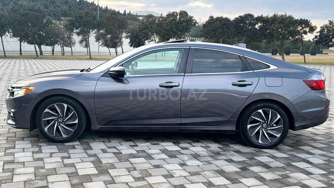 Honda Insight-9