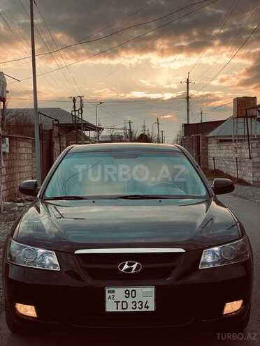 Hyundai Sonata-1