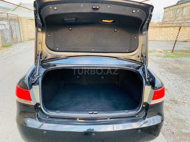 Hyundai Sonata-2