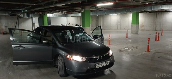 Honda Civic 2009, 290,000 km - 1.3 l - Bakı
