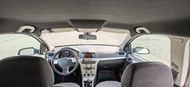 Opel Astra 2008, 279,000 km - 1.6 l - Qəbələ