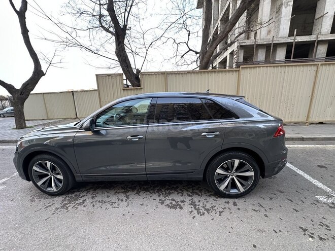 Audi Q8 2018, 105,000 km - 3.0 l - Bakı