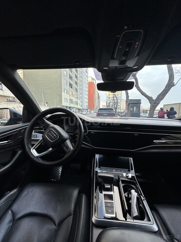 Audi Q8 2018, 105,000 km - 3.0 l - Bakı