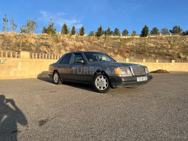 Mercedes  1989, 350,000 km - 2.0 л - Füzuli