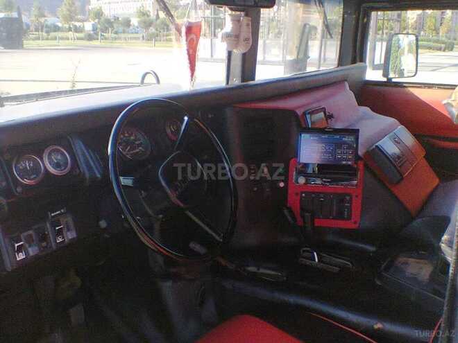 Hummer H1-4