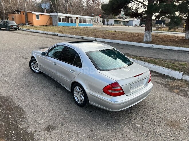 Mercedes E 320 2002, 288,000 km - 3.2 l - Şəmkir
