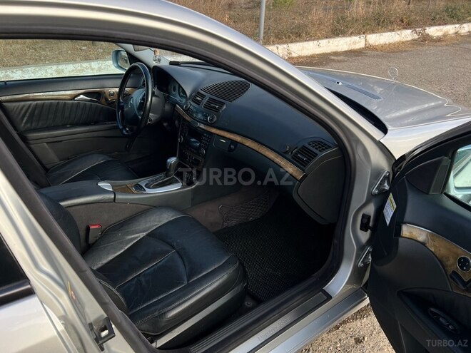 Mercedes E 320 2002, 288,000 km - 3.2 l - Şəmkir