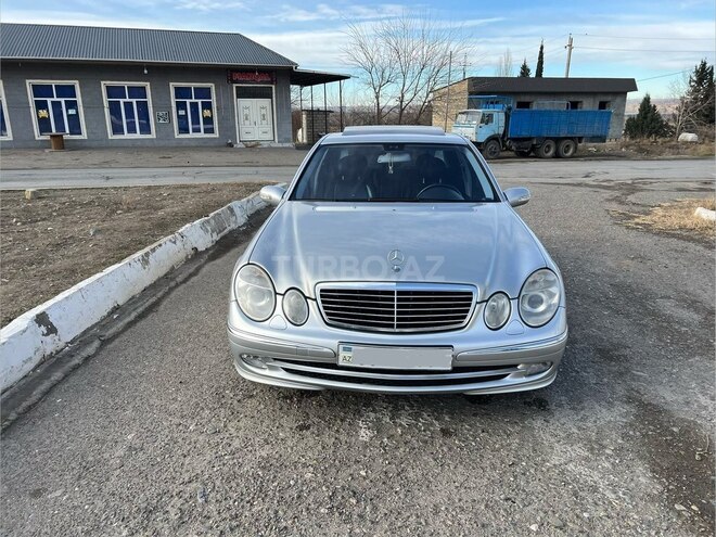 Mercedes E 320 2002, 288,000 km - 3.2 l - Şəmkir