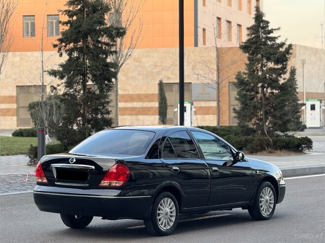Nissan Sunny 2006, 384,000 km - 1.6 l - Bakı