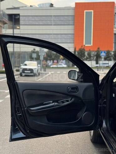 Nissan Sunny 2006, 384,000 km - 1.6 l - Bakı