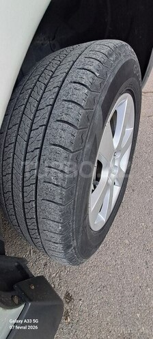Hyundai Santa Fe-13