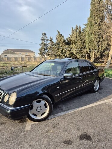 Mercedes E 230 1996, 380,000 km - 2.3 l - Bakı