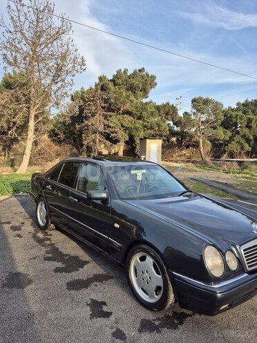 Mercedes E 230 1996, 380,000 km - 2.3 l - Bakı