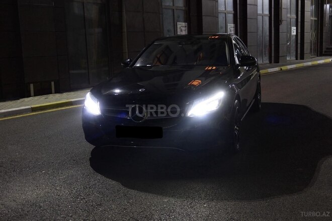 Mercedes C 220 d 2018, 115,000 km - 2.1 л - Bakı