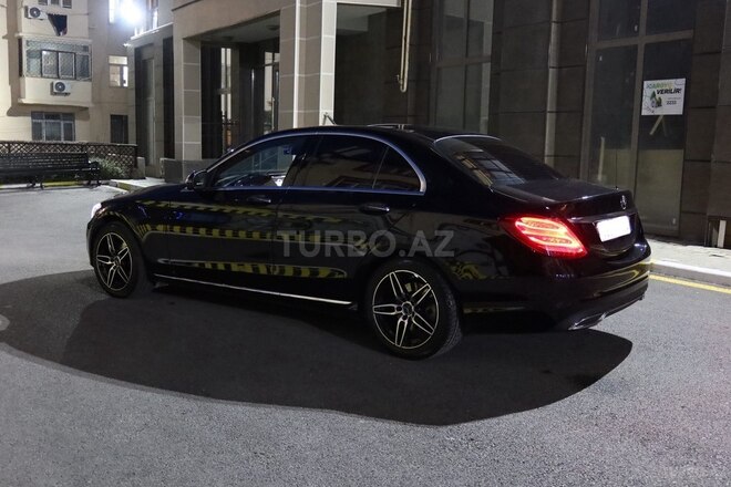 Mercedes C 220 d 2018, 115,000 km - 2.1 л - Bakı