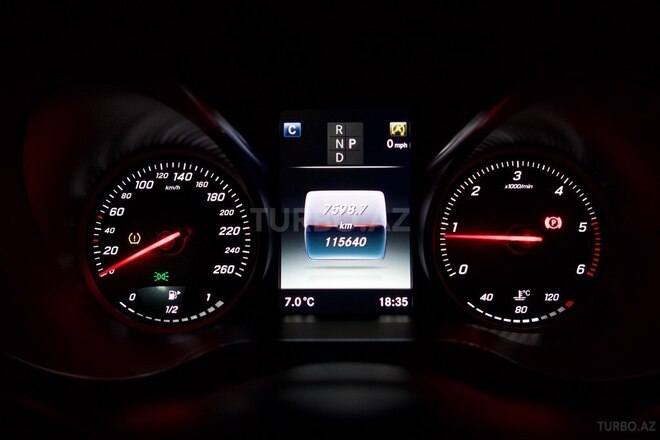 Mercedes C 220 d 2018, 115,000 km - 2.1 л - Bakı