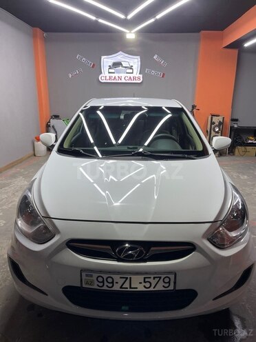 Hyundai Accent 2014, 129,000 km - 1.6 л - Bakı